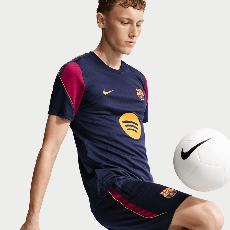 Koszulka Nike FC Barcelona Strike II2254-401 - obrazek 3